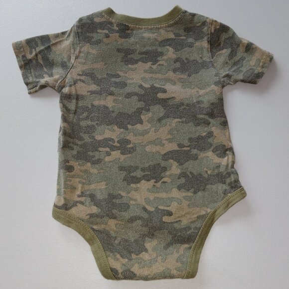 🎯 10 for $10 / 18 Month Baby Boy Onesie, Born Wild, Garanimals, Camouflage - Picture 4 of 8